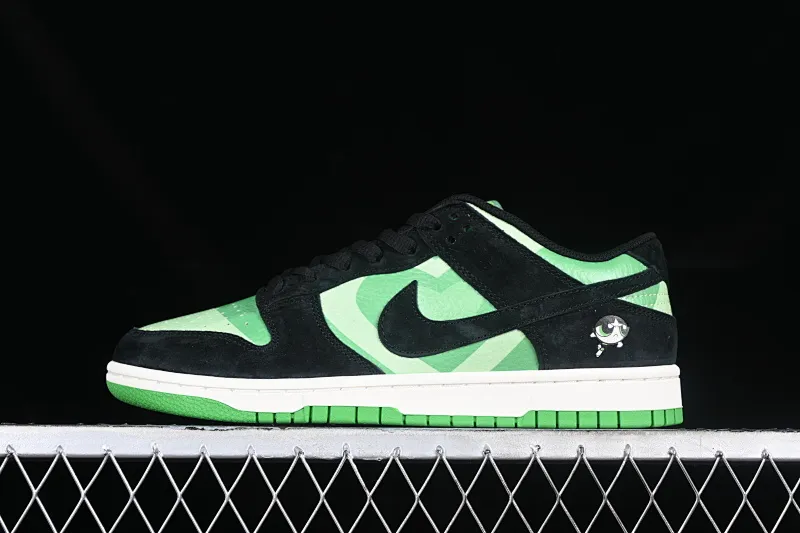 All Categories Nk SB Dunk Series Nk SB Dunk Low Low-top sneakers The Powerpuff Girls x Nk Dunk SB Low Powerpuff Girls joint black and green SB low-top casual sneakers GP5532-062